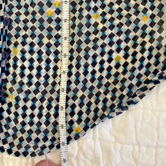 Pretty Geometric Pattern Blouse from Pleione size Small - Picture 8 of 8